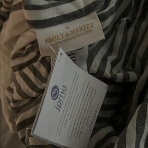 Pottery barn kids crib sheet